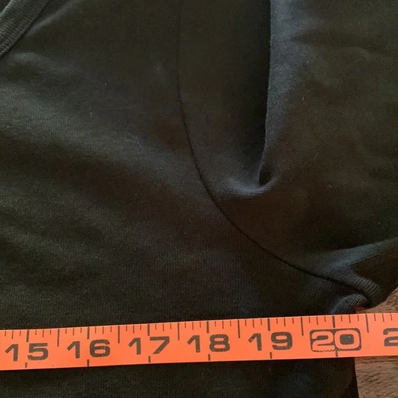 Eddie Bauer 💯% Cotton Crop Cardigan with 3/4 Length Sleeves - Picture 4 of 7